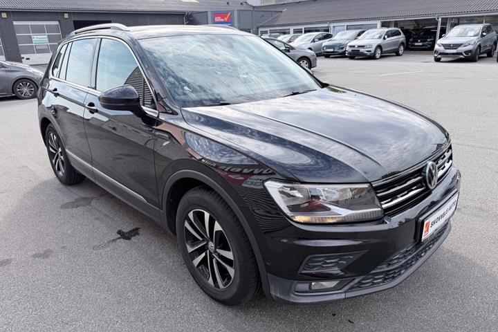 Sort VW Tiguan fra 2020
