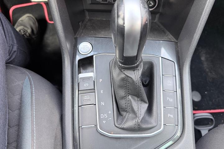 Sort VW Tiguan fra 2020