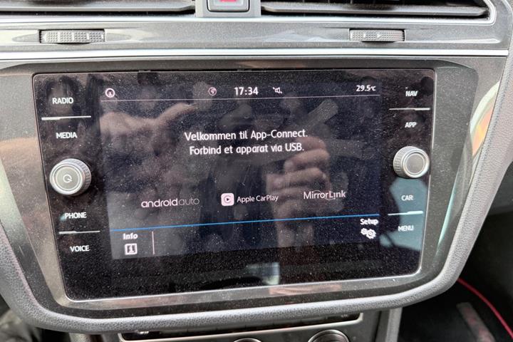 Sort VW Tiguan fra 2020