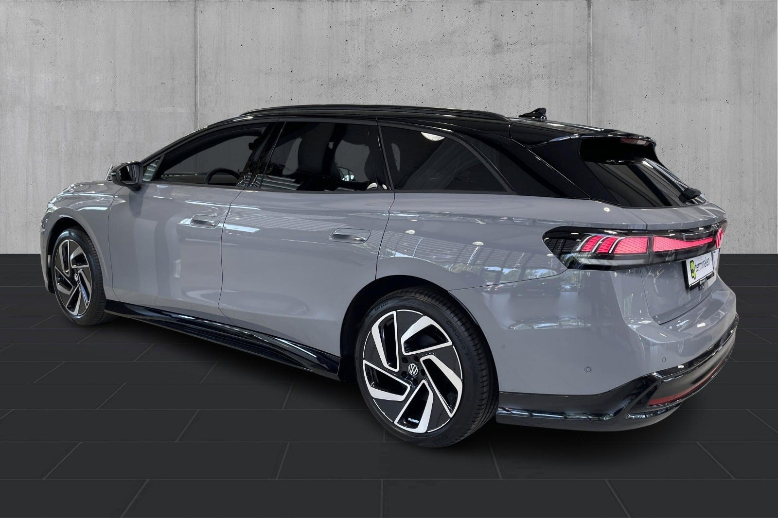 Grå VW ID.7 fra 2025
