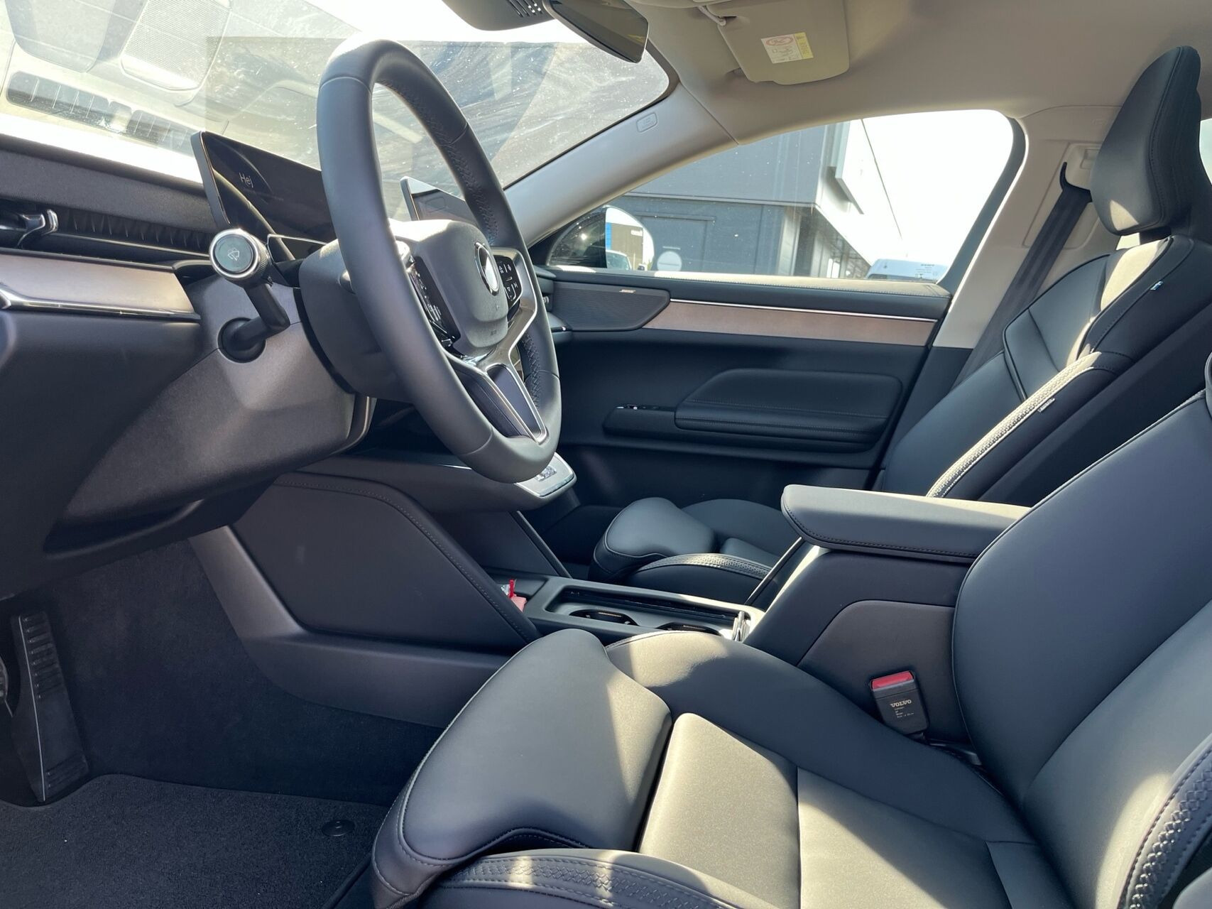 Blå Volvo ES90 fra 2026
