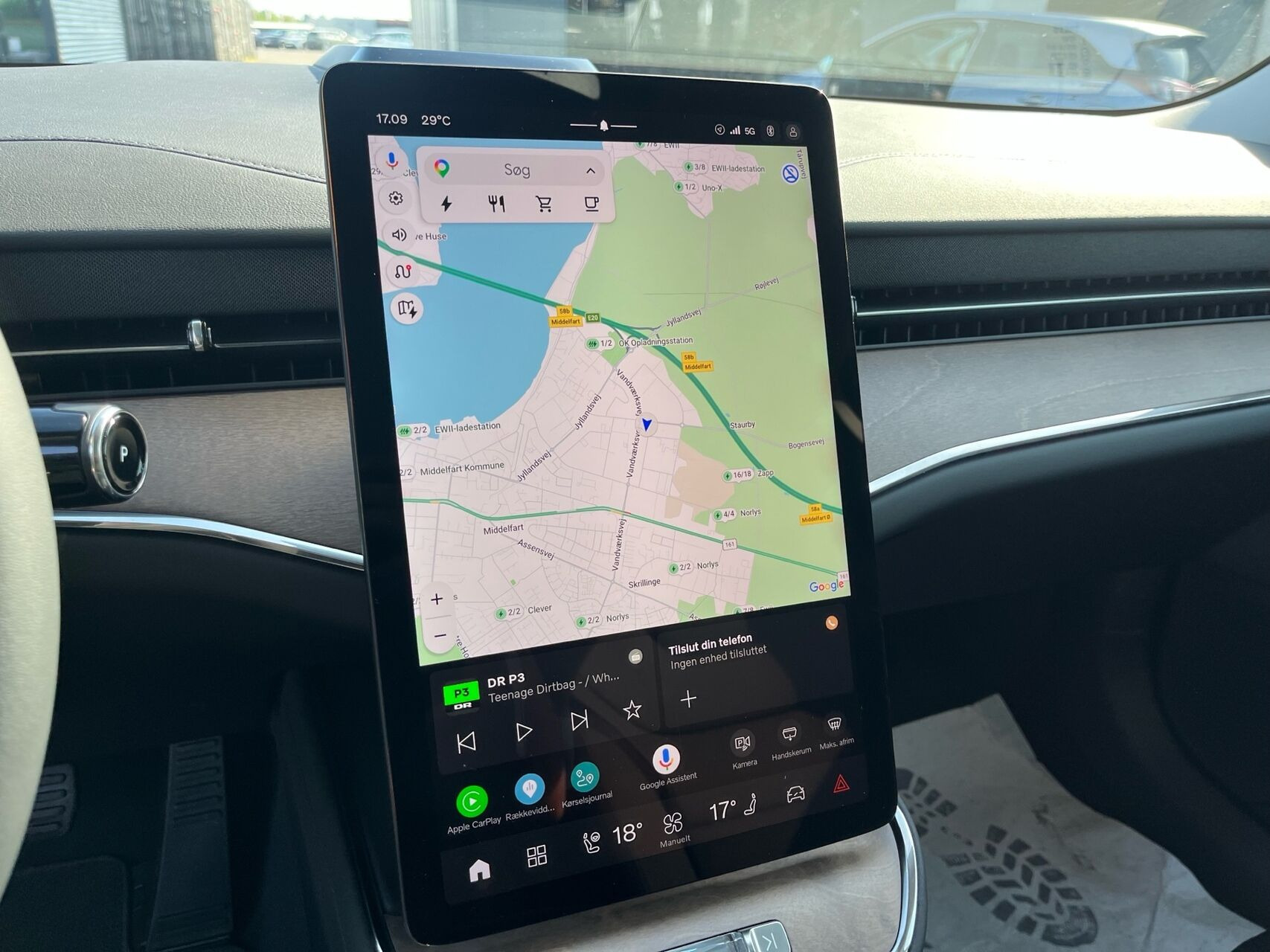 Blå Volvo ES90 fra 2026