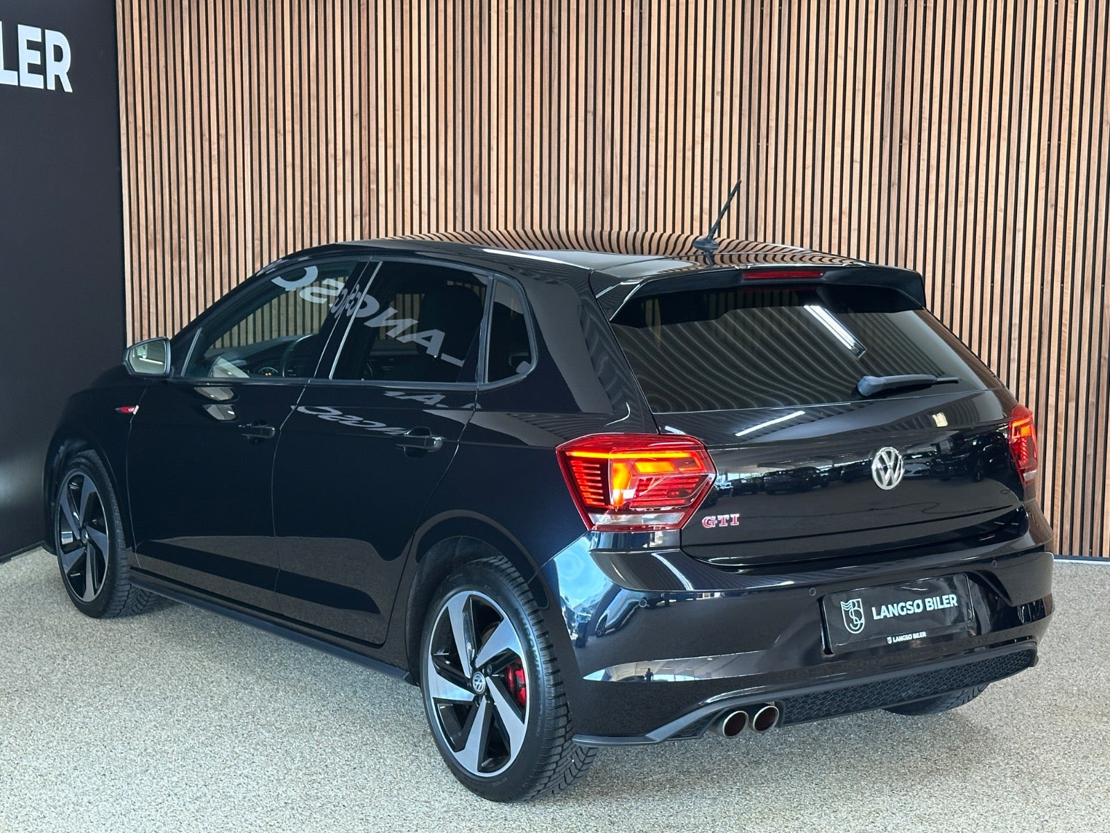Sort VW Polo fra 2019