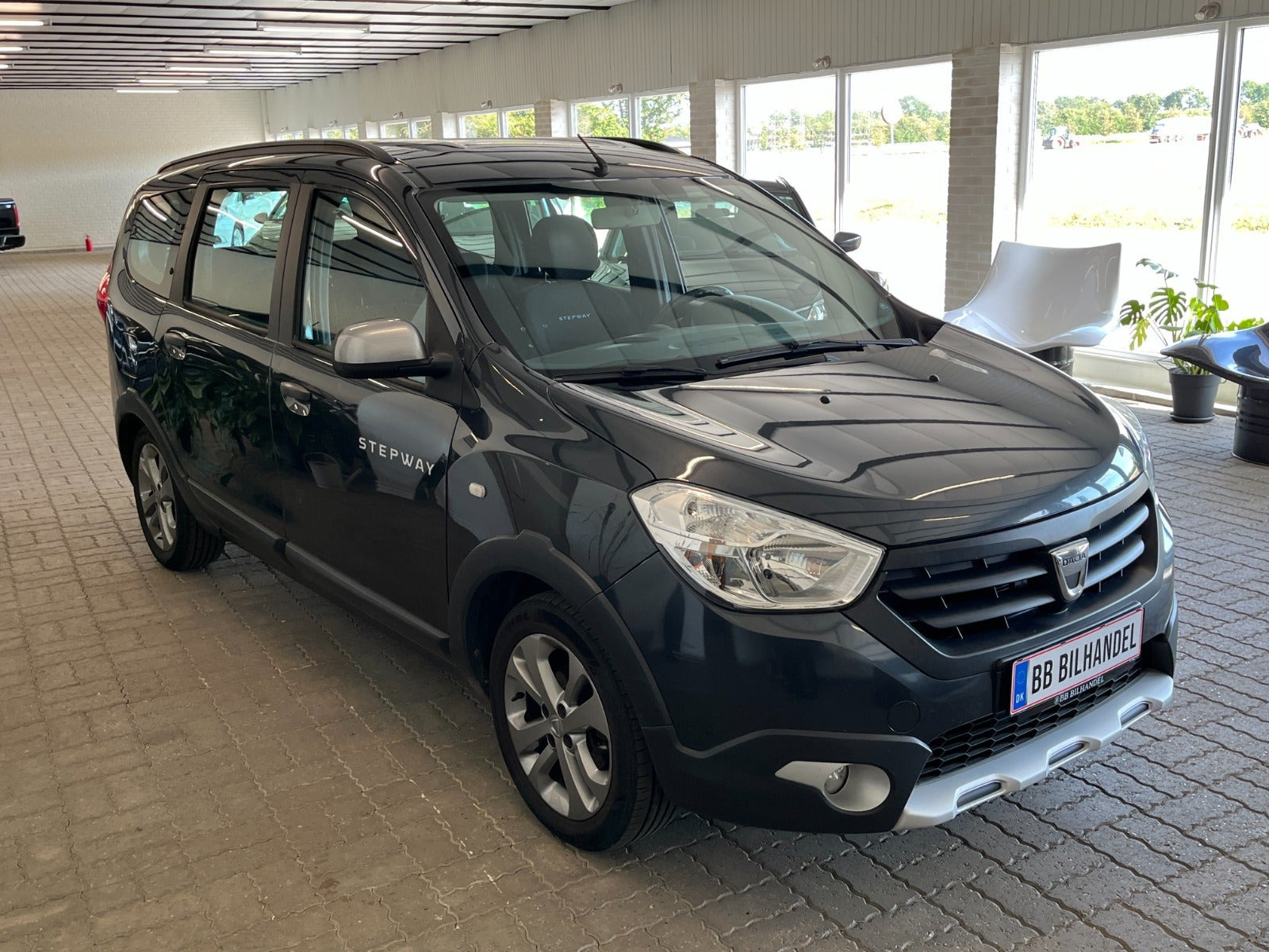 undefined Dacia Lodgy Stepway fra 2016
