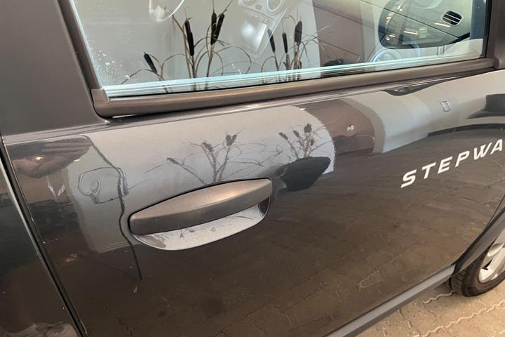 undefined Dacia Lodgy Stepway fra 2016