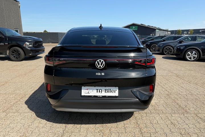 Sort VW ID.5 fra 2023