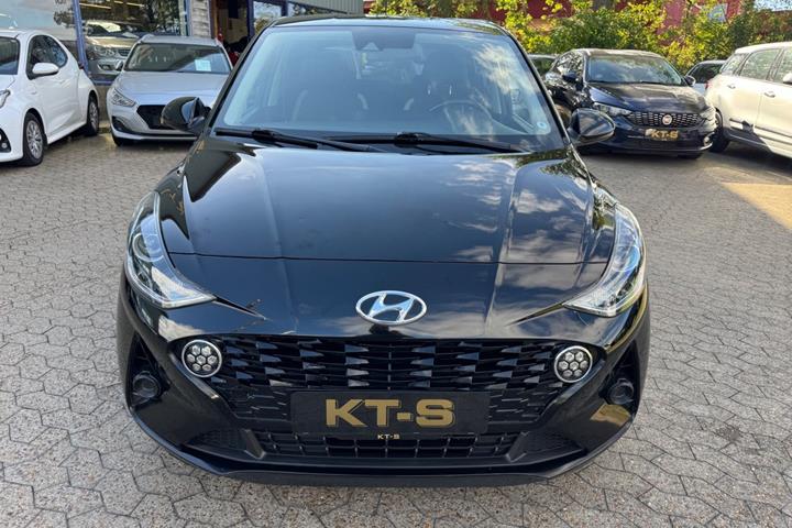 Sort Hyundai i10 fra 2021