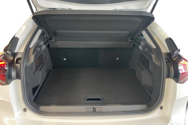 Hvid Citroën ë-C4 fra 2024