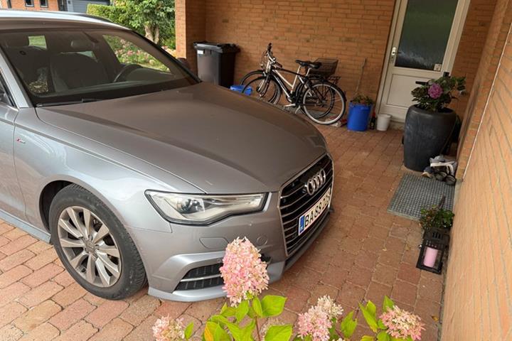 undefined Audi A6 fra 2016