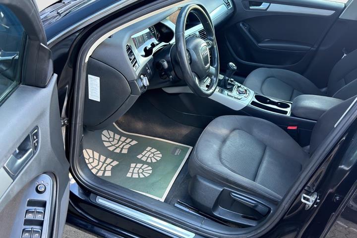 Sort Audi A4 fra 2011