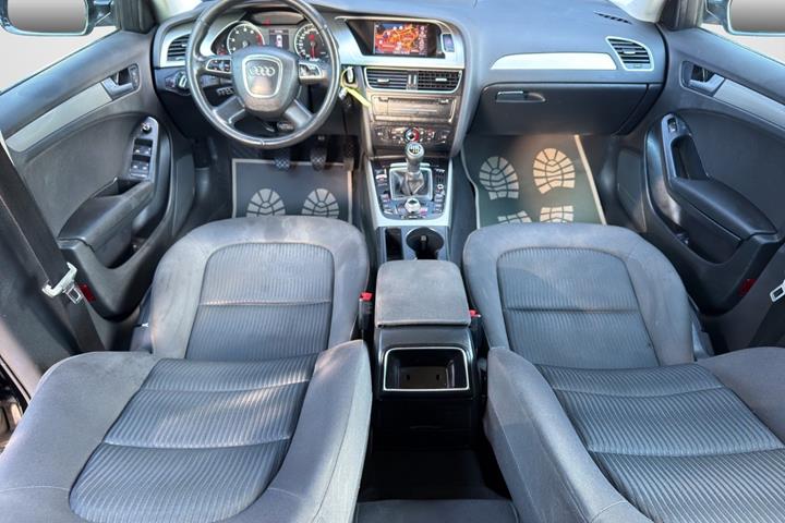 Sort Audi A4 fra 2011