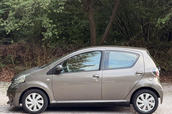 undefined Toyota Aygo fra 2012