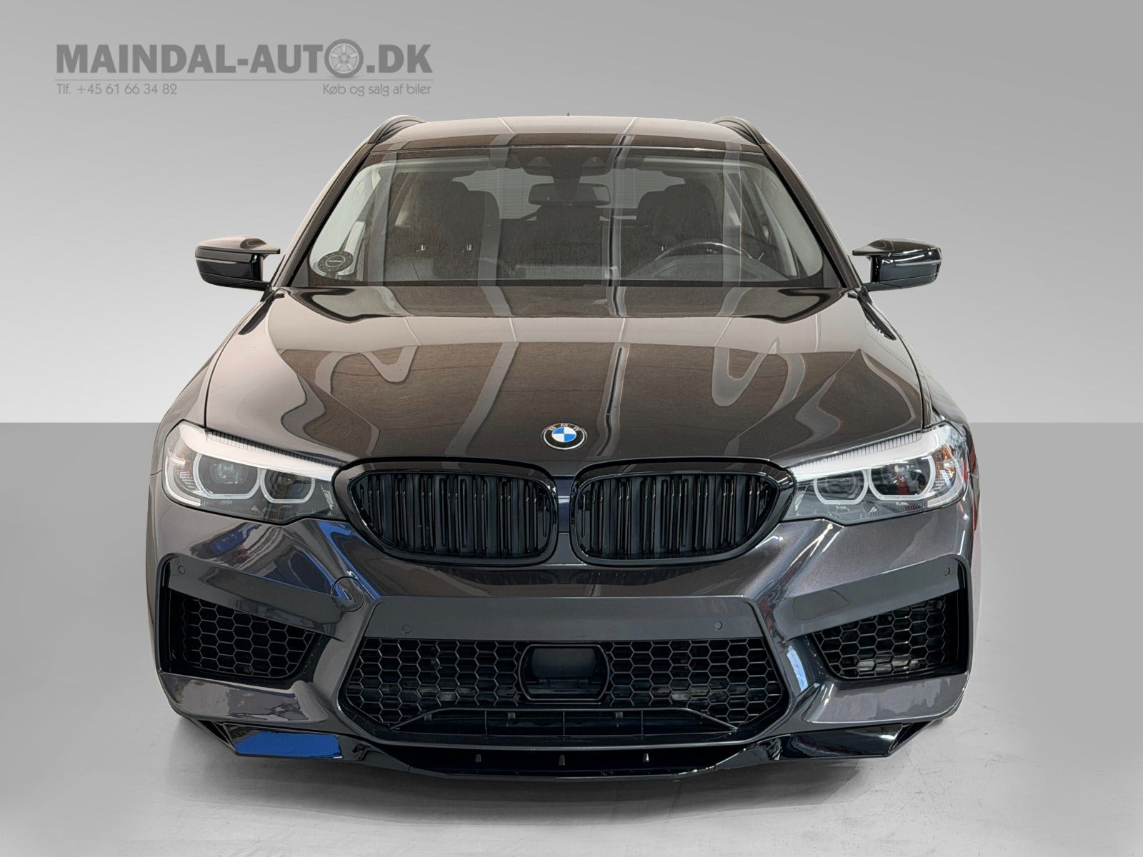 Sort BMW 520d fra 2018