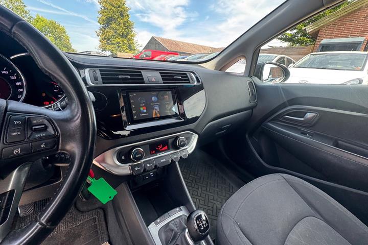 undefined Kia Rio fra 2016