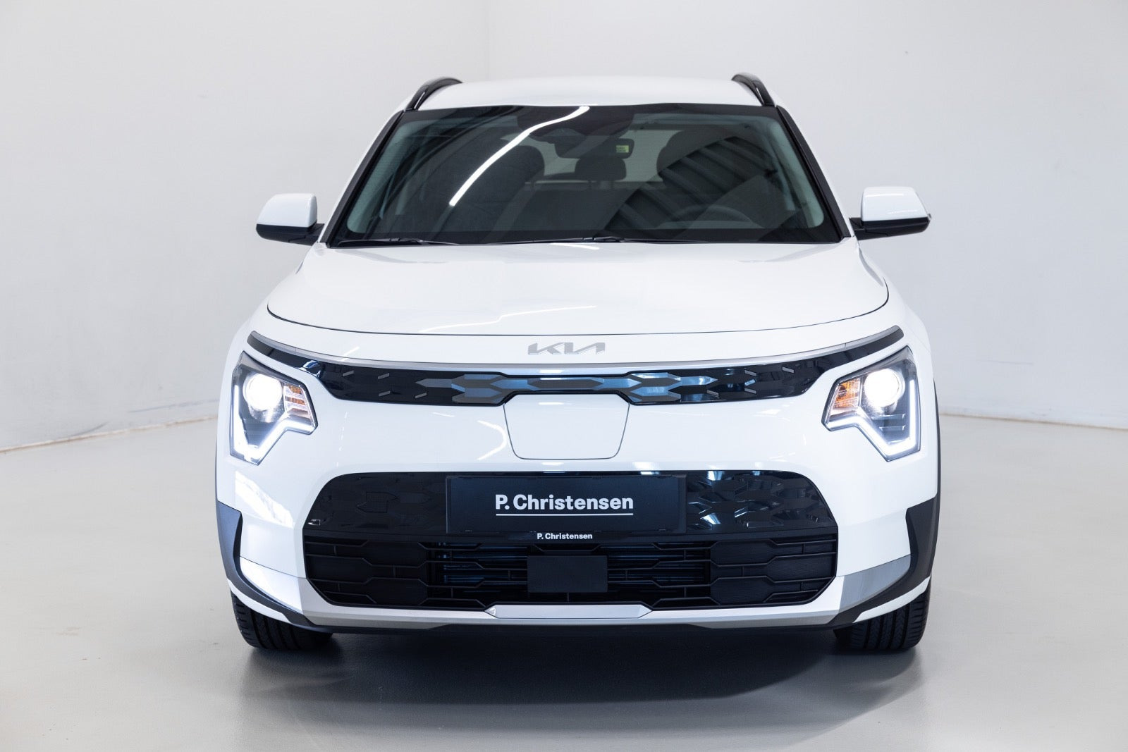 Hvid Kia Niro fra 2026