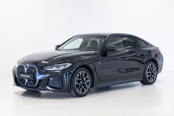 Sort BMW i4 fra 2023