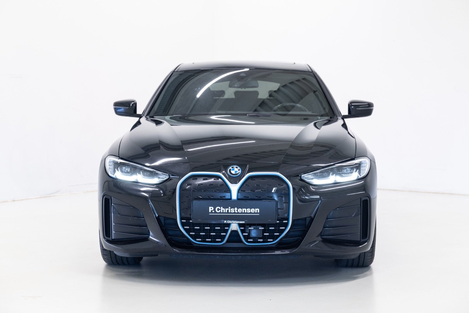Sort BMW i4 fra 2023