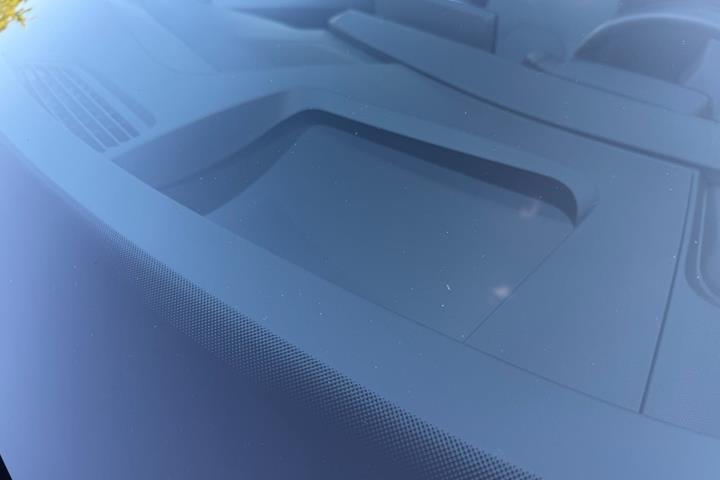 Grå Cupra Born fra 2023