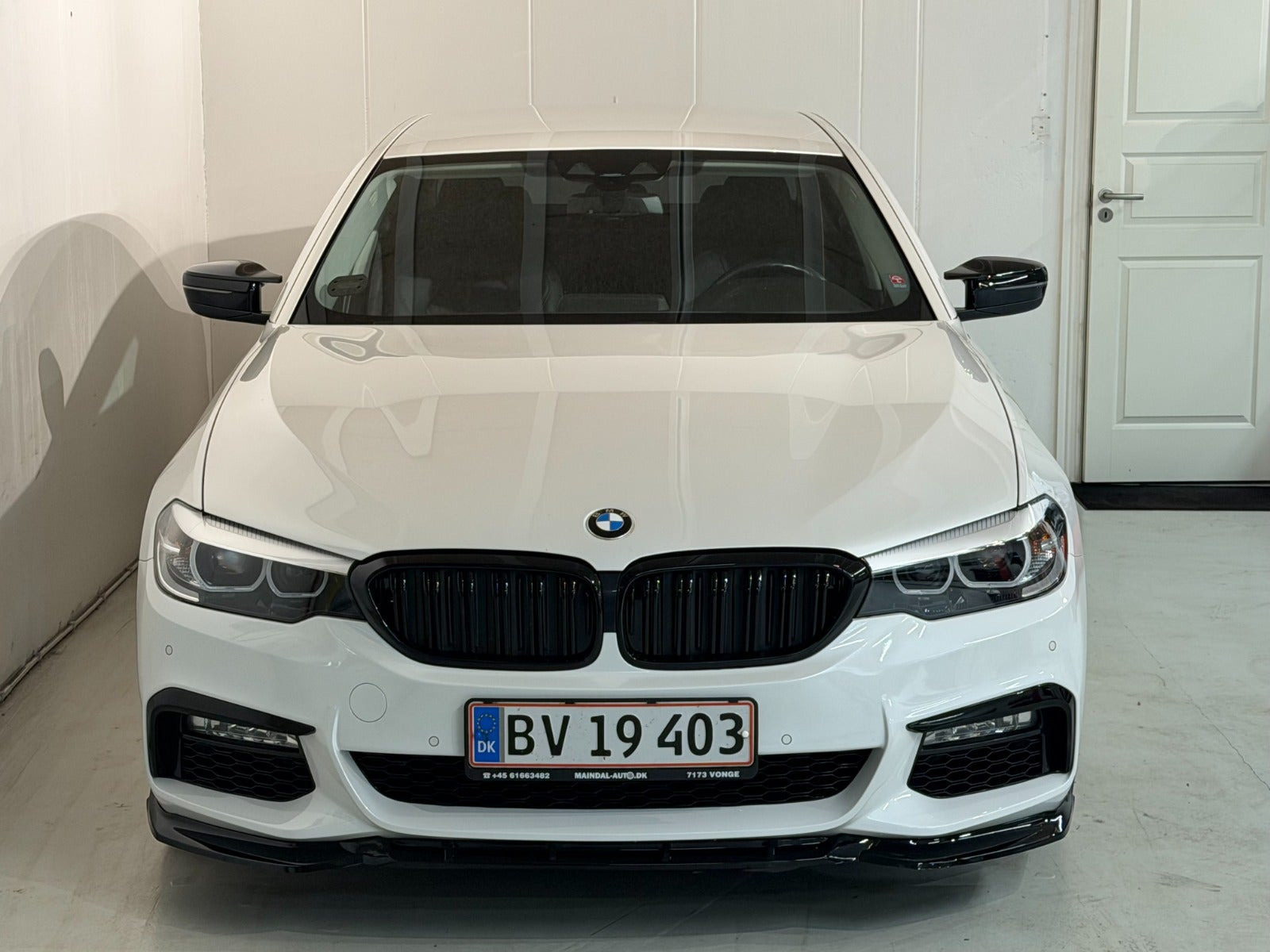 Grøn BMW 520d fra 2018