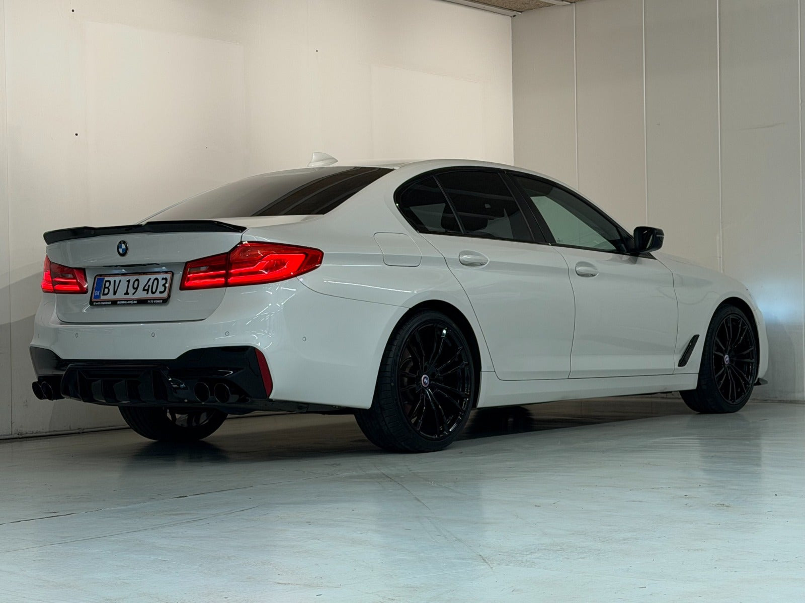 Grøn BMW 520d fra 2018