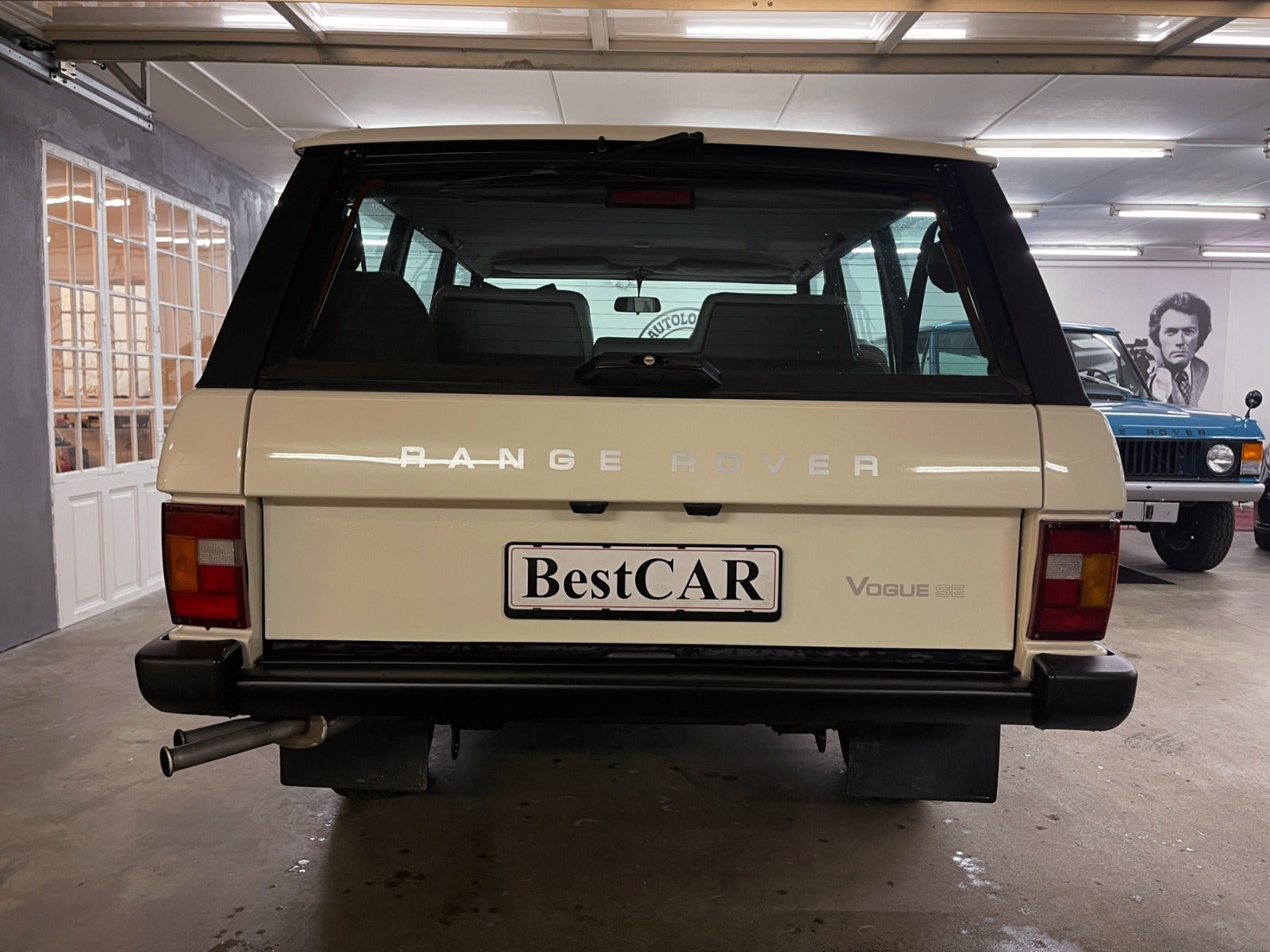 Grå Land Rover Range Rover fra 1988