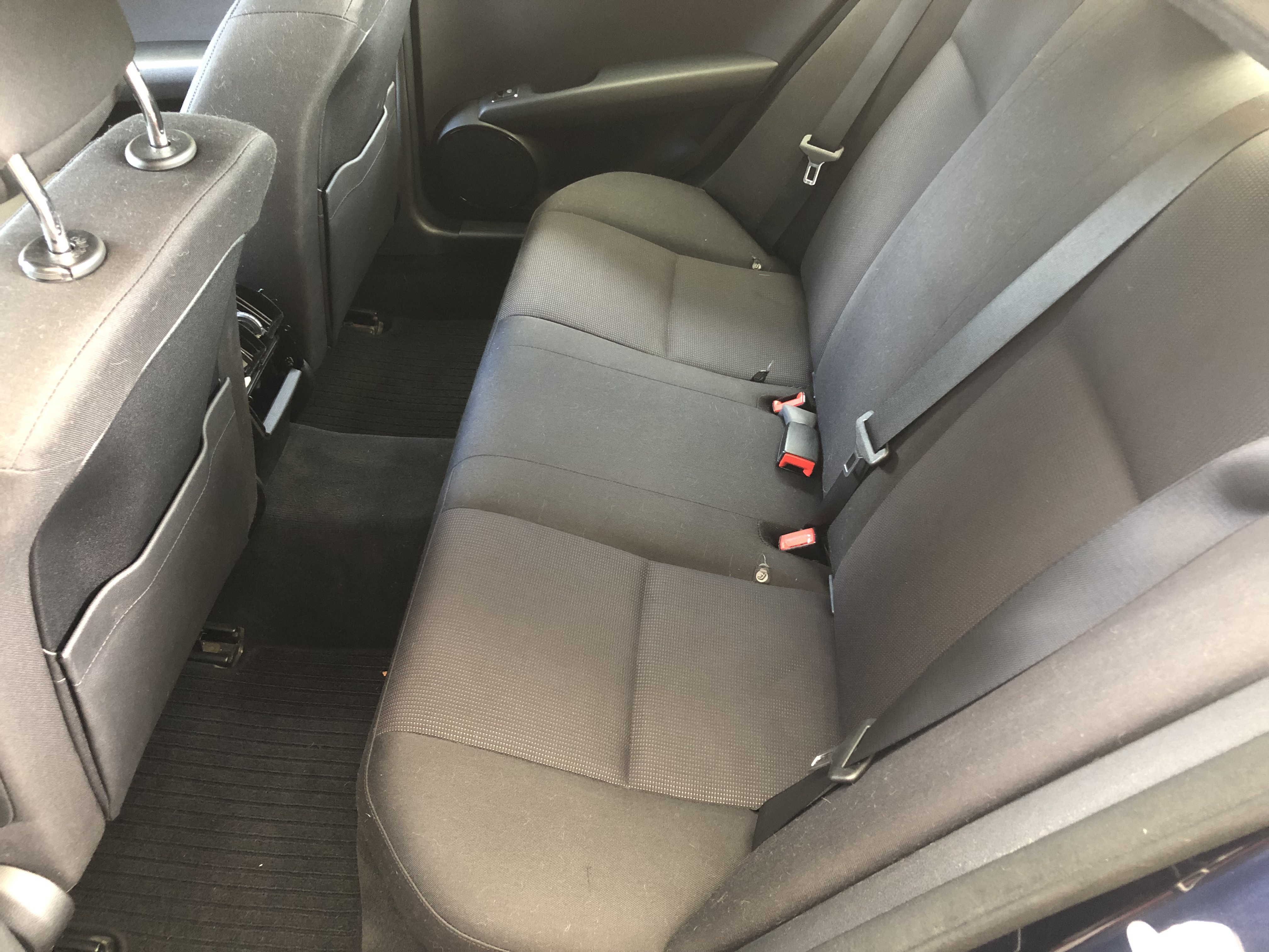 Blå Mercedes C180 fra 2010