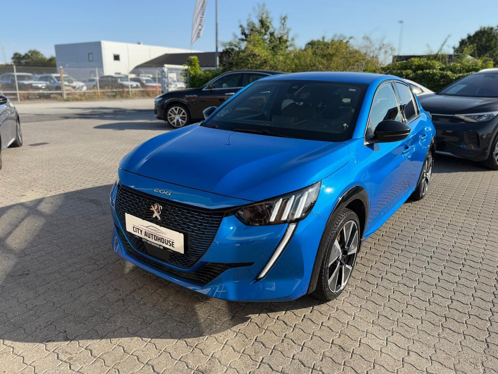 Peugeot e-208 50 GT