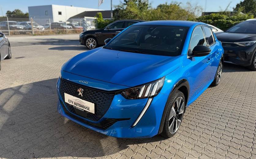Peugeot e-208 50 GT