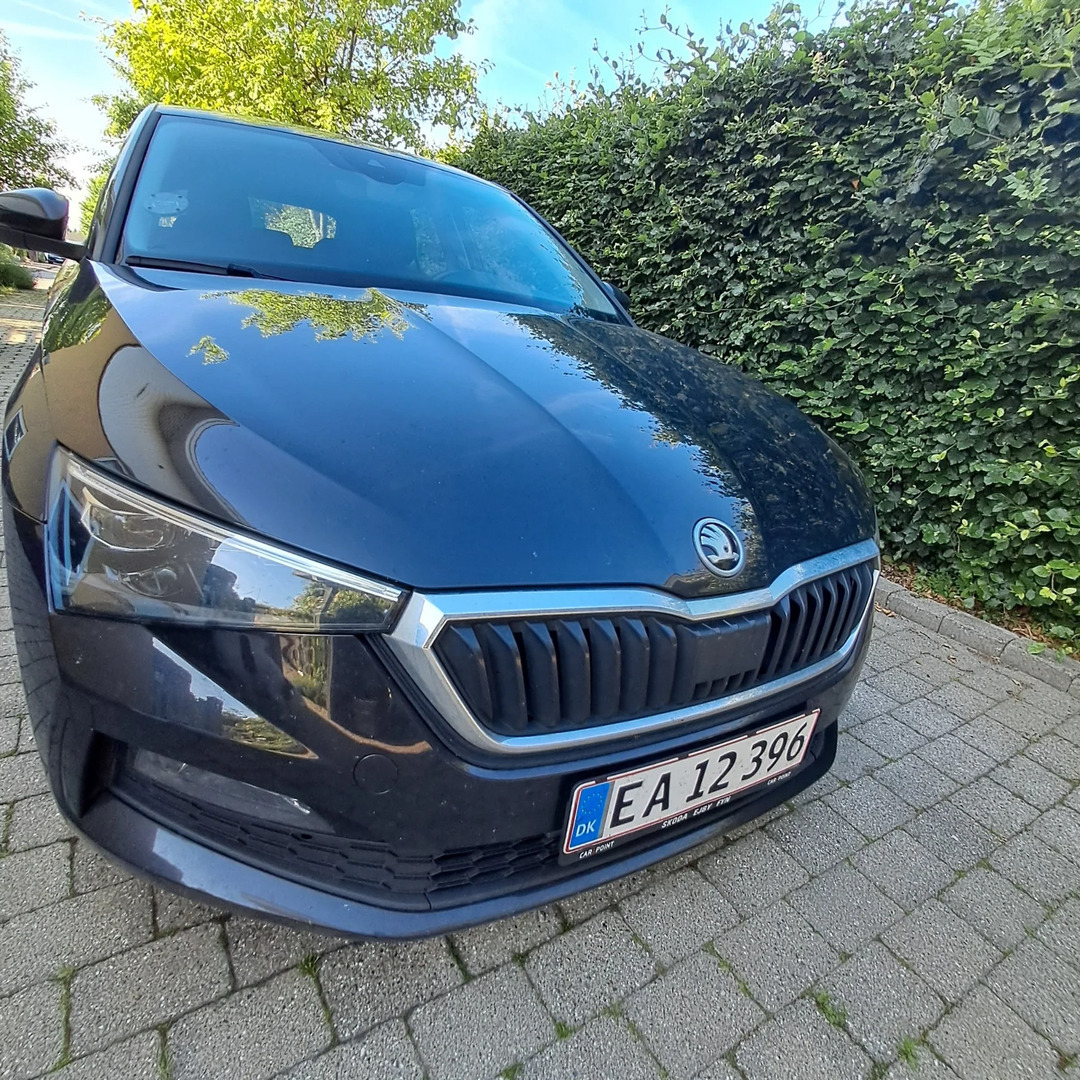 Sort Skoda Scala fra 2023