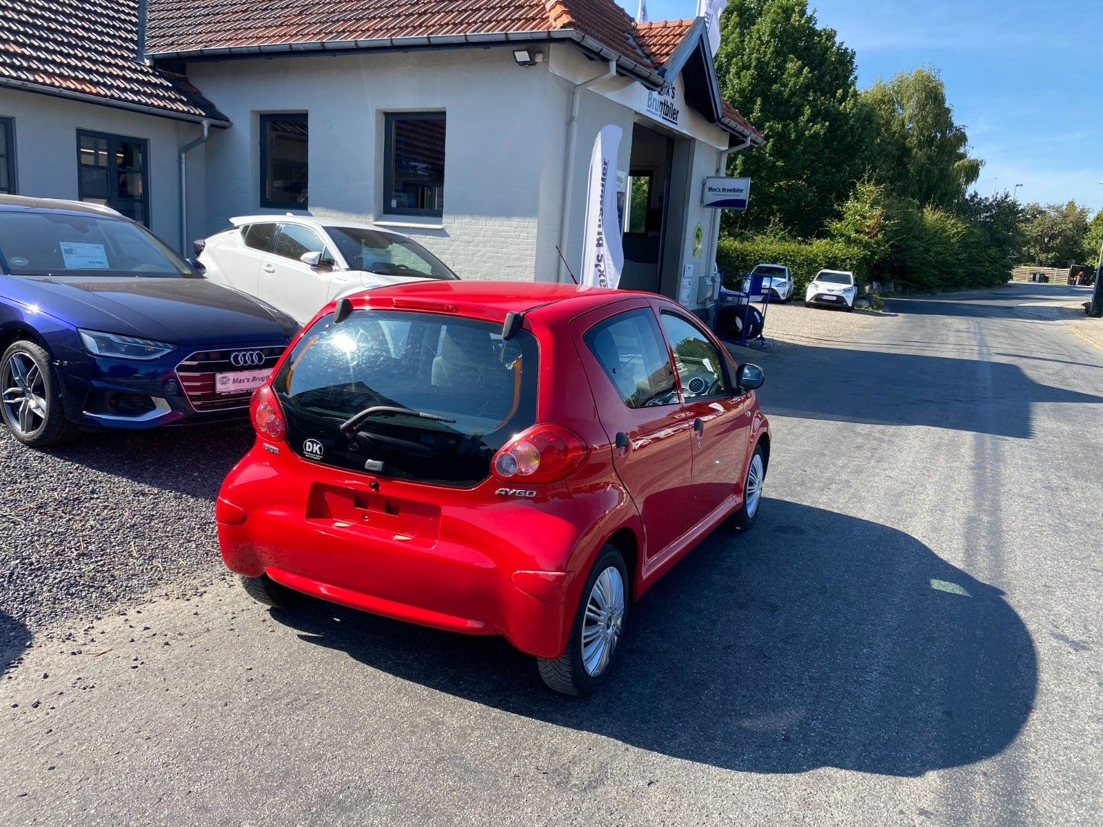 Gul Toyota Aygo fra 2007