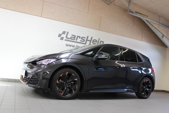 Grå Cupra Born fra 2024