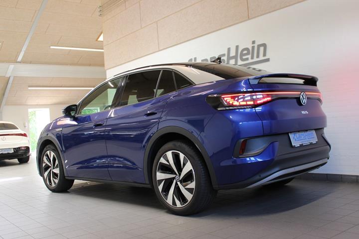 Blå VW ID.5 fra 2024