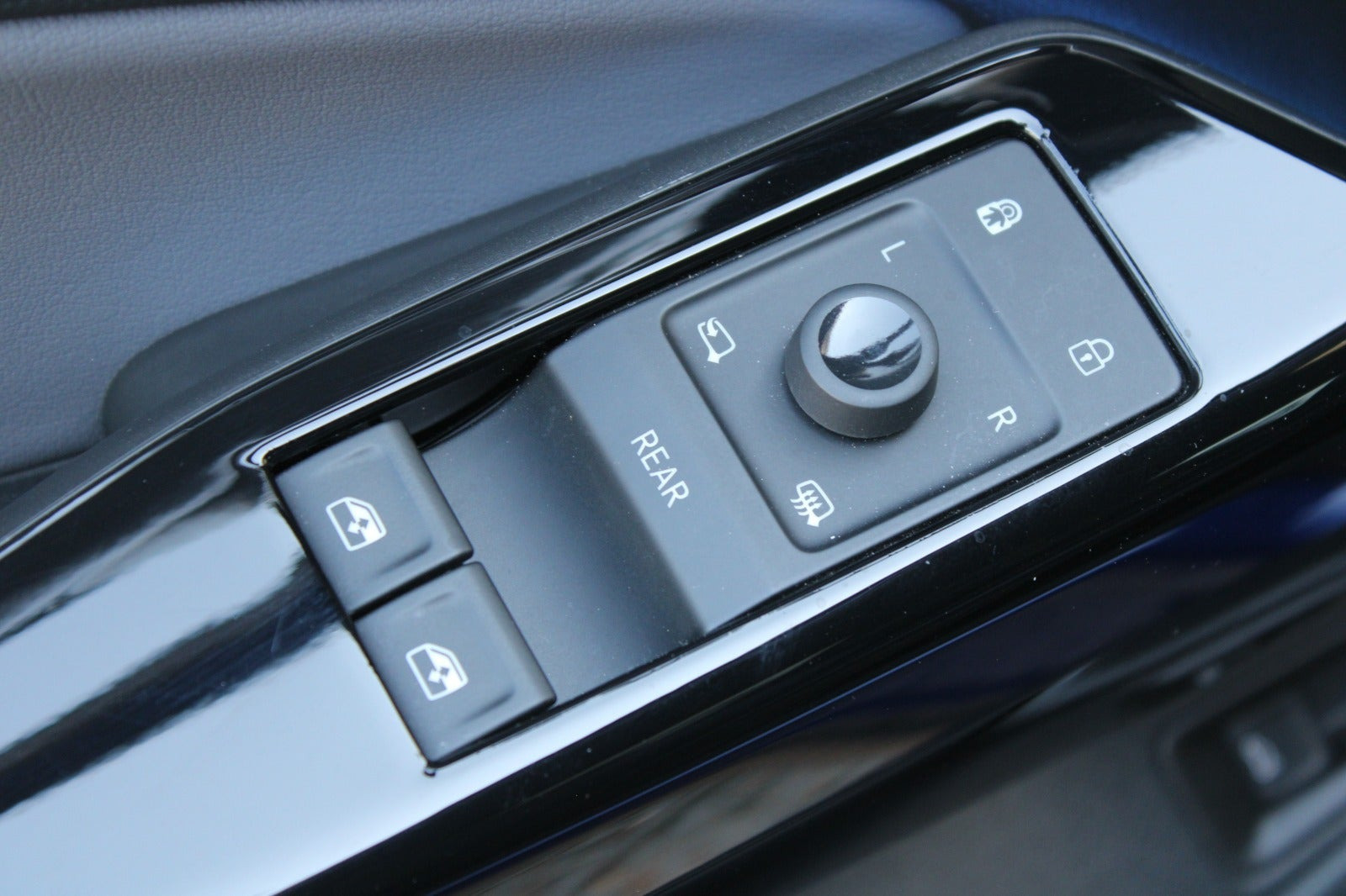 Blå VW ID.5 fra 2024