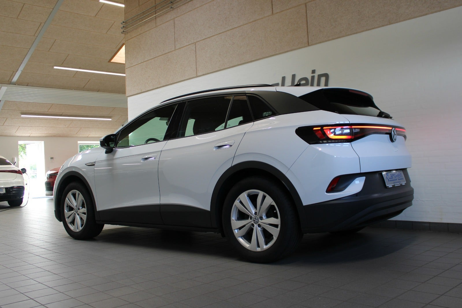 Hvid VW ID.4 fra 2023