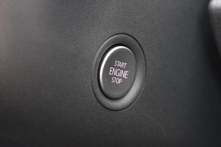 Hvid VW ID.4 fra 2023