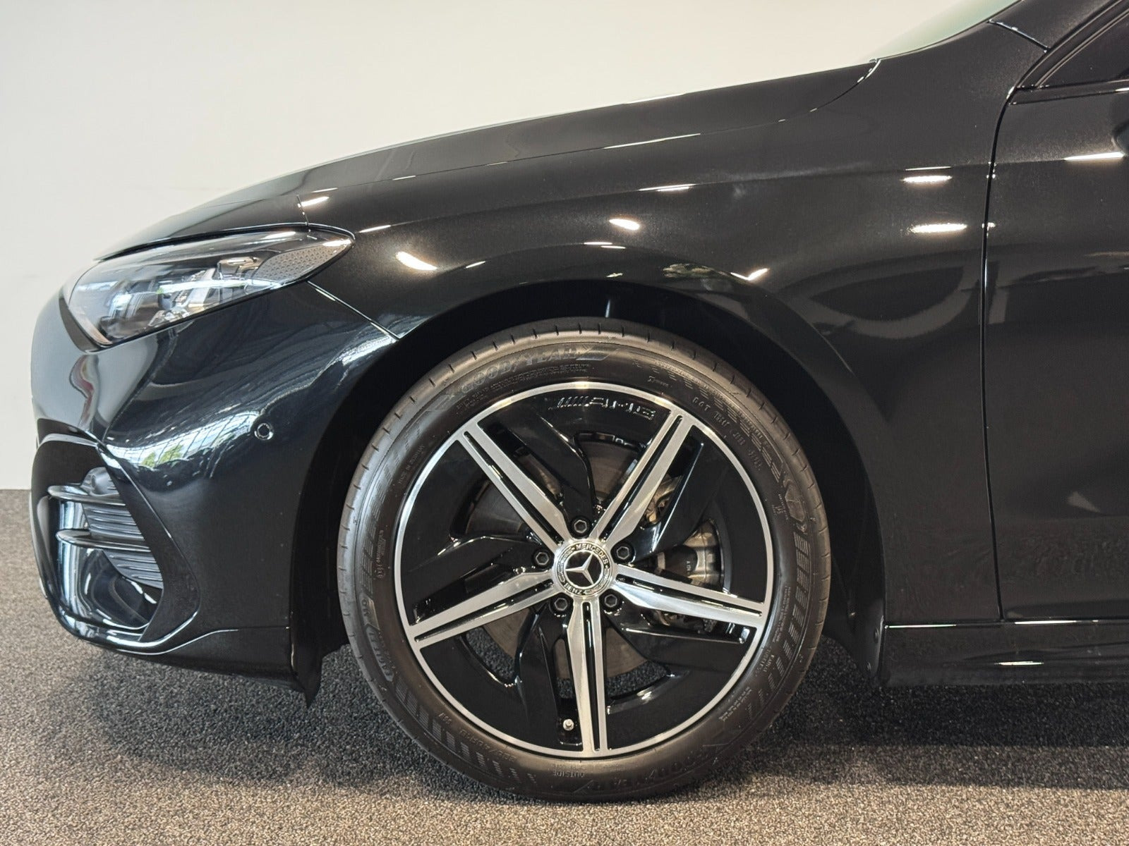 Sort Mercedes CLA250+ fra 2026