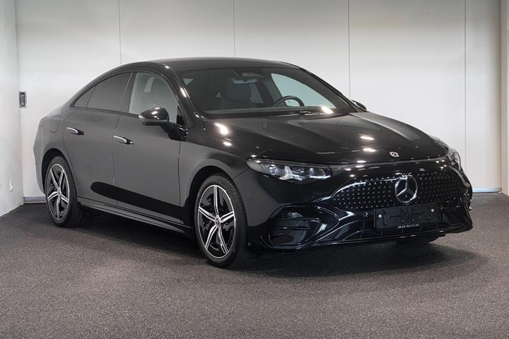 Sort Mercedes CLA250+ fra 2026