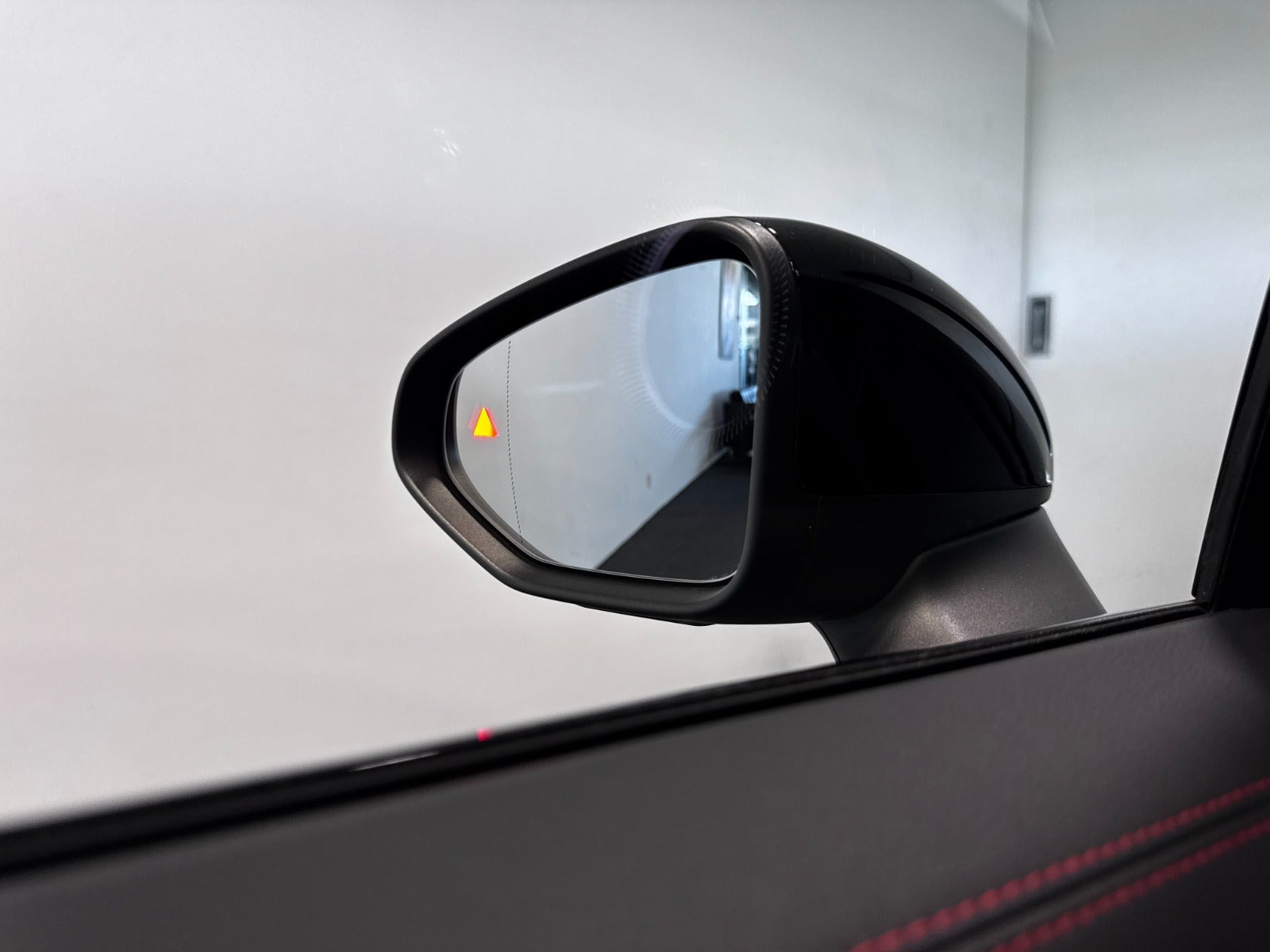Sort Mercedes CLA250+ fra 2026