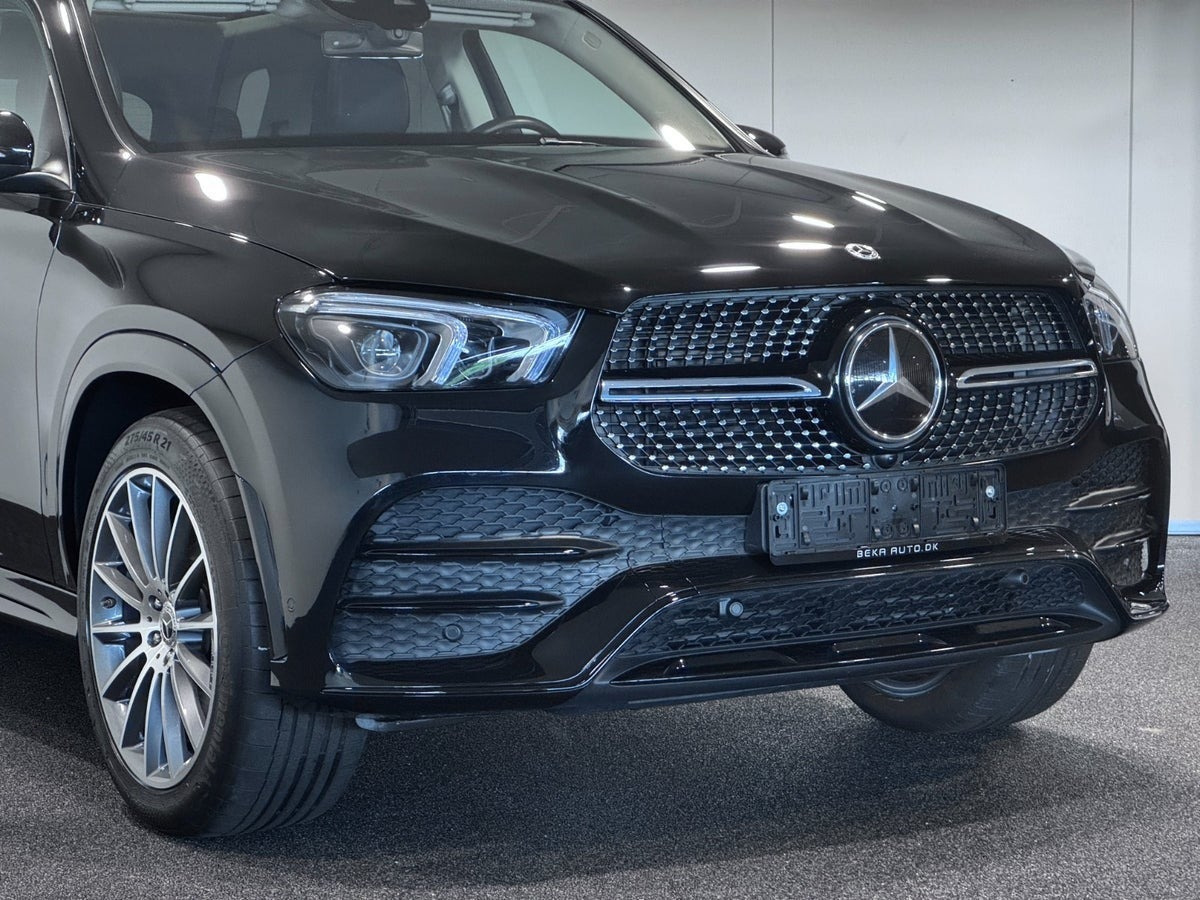 Sort Mercedes GLE350 de fra 2023