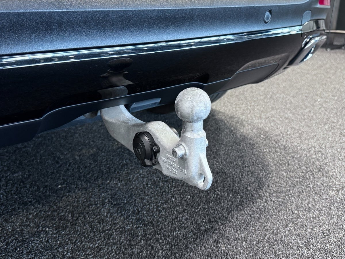 Sort Mercedes GLE350 de fra 2023