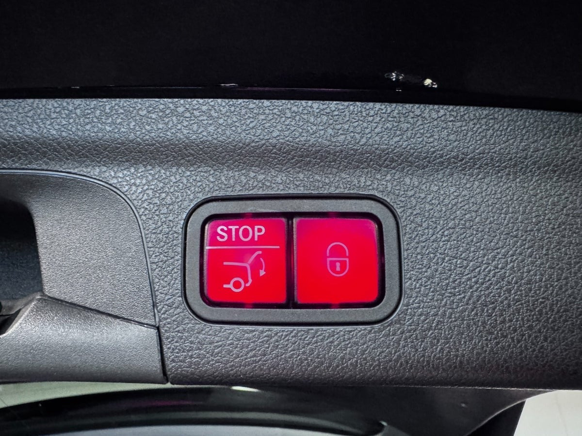 Sort Mercedes GLE350 de fra 2023