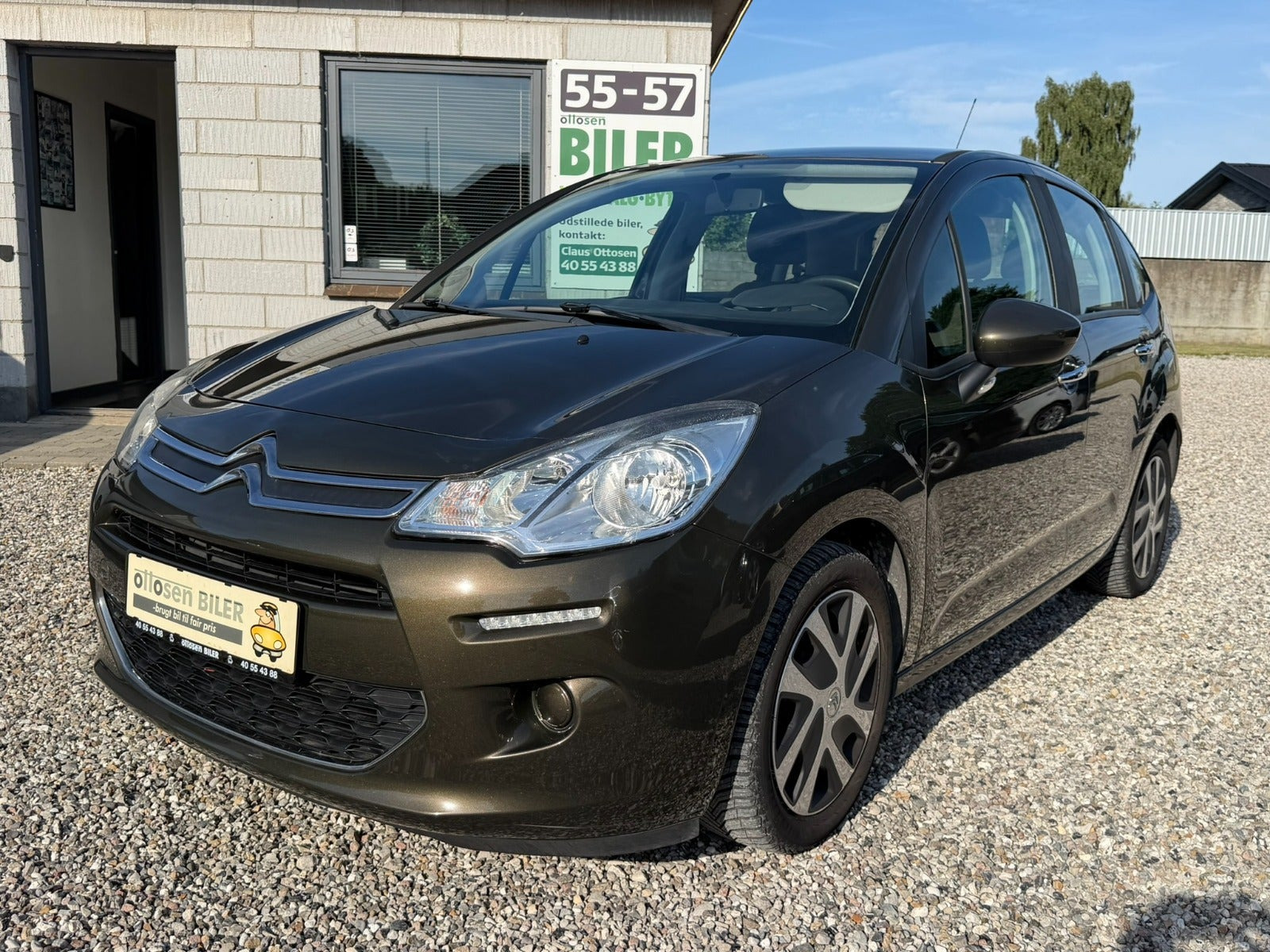 Brun Citroën C3 fra 2013