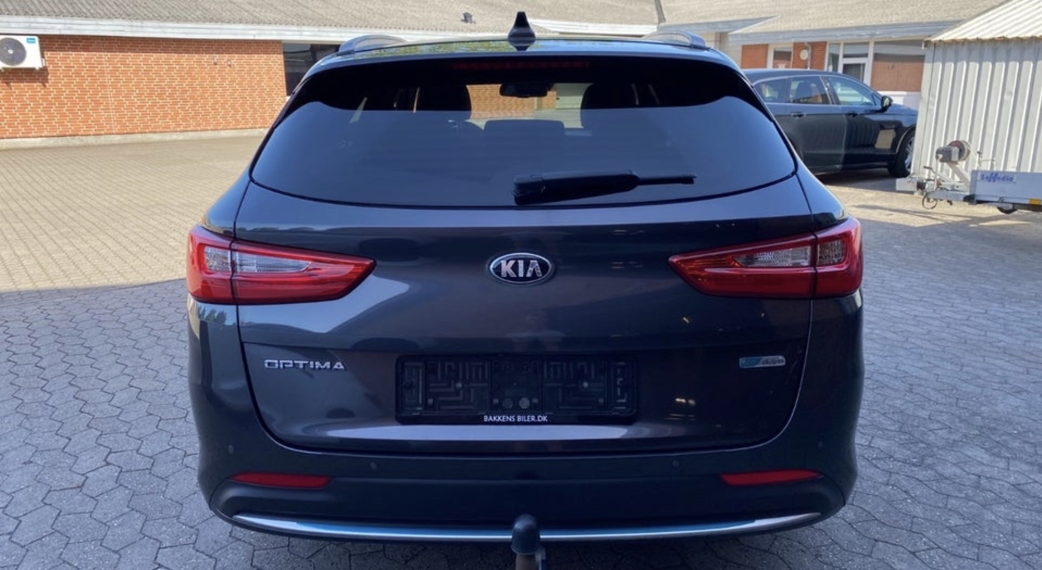 Grå Kia Optima fra 2018