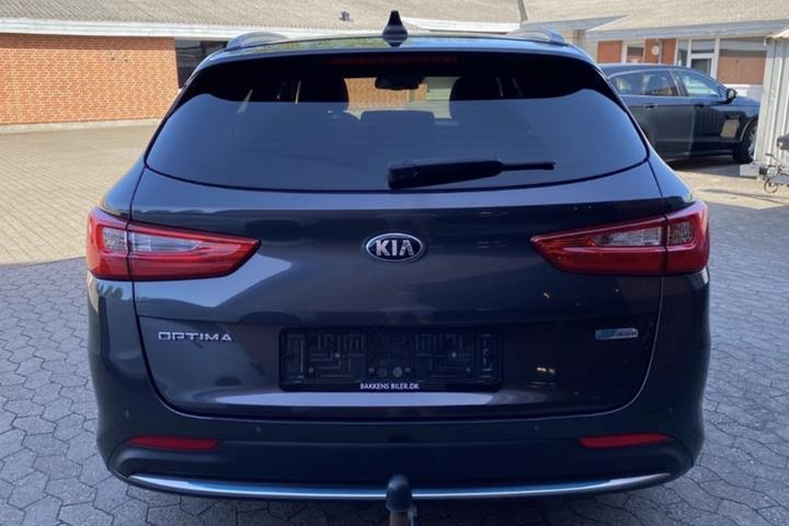 Grå Kia Optima fra 2018
