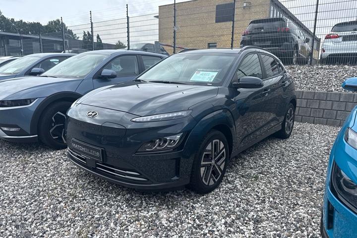 Turquoise Hyundai Kona fra 2022