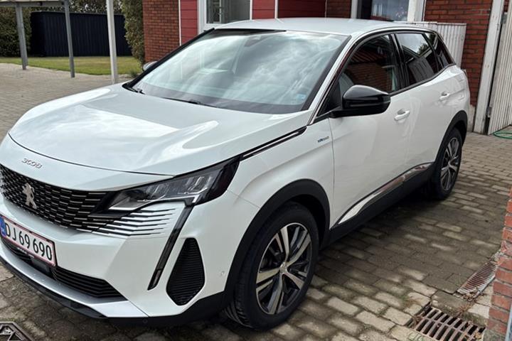 undefined Peugeot 3008 fra 2022