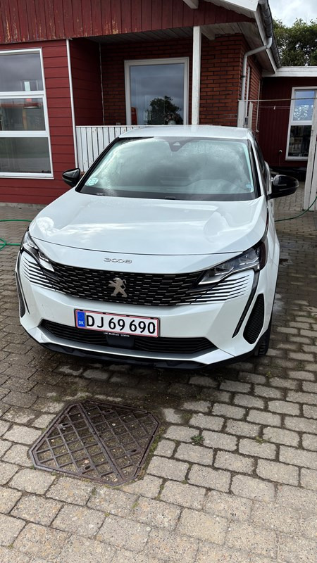 undefined Peugeot 3008 fra 2022