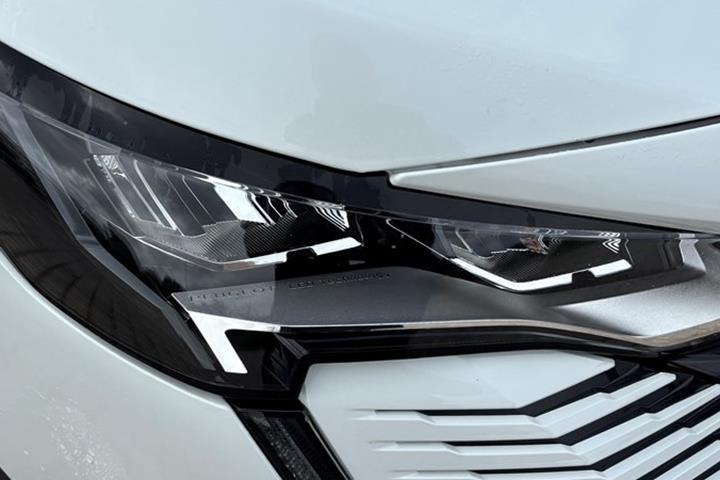 undefined Peugeot 3008 fra 2022