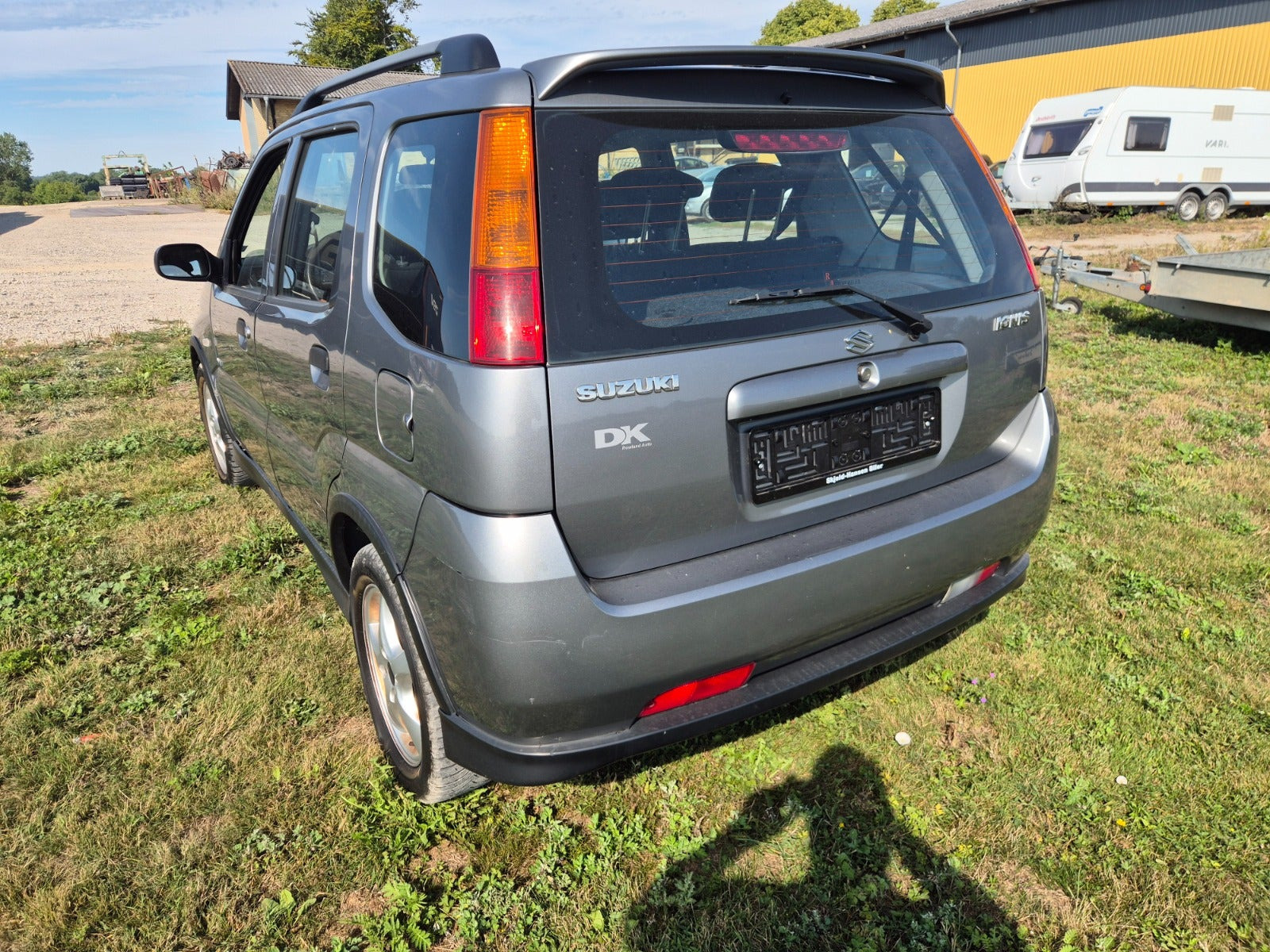 Grå Suzuki Ignis fra 2008