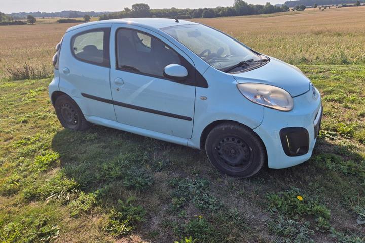 Blå Citroën C1 fra 2012